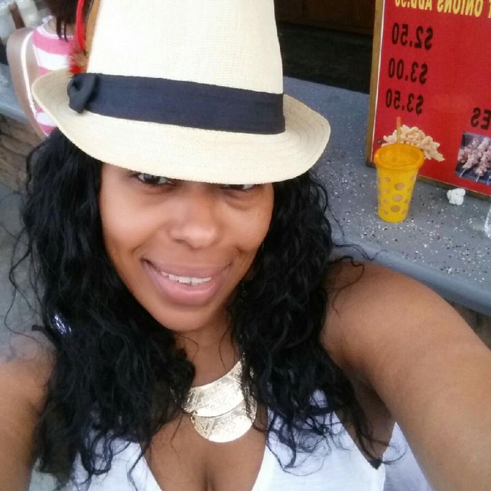 Meet your Posher, Chaunte